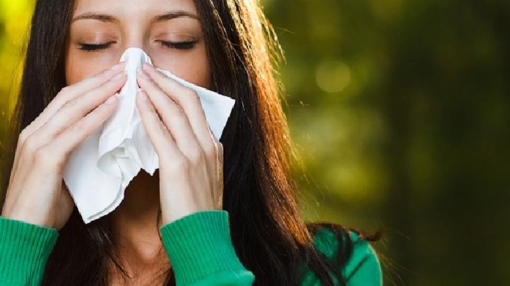 过敏性鼻炎的症状主要是有哪些呢