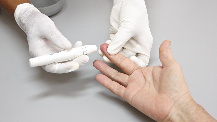 专家介绍老人糖尿病肾病的症状