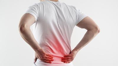 右腰疼痛常伴随腰间盘突出