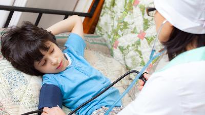 高血压的早期症状会引起患者枕后头胀痛