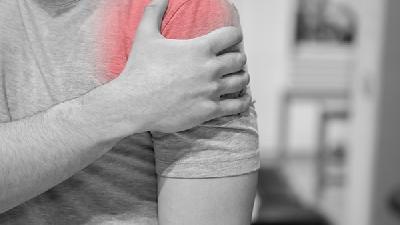 功能性病变是主要的肩周炎的病因