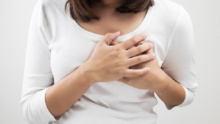 什么是属于做常见的乳腺癌的症状