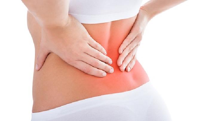长期腰背部酸痛不适是典型的腰肌劳损的症状