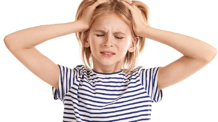 小儿家族性自主神经失调综合征有哪些症状？