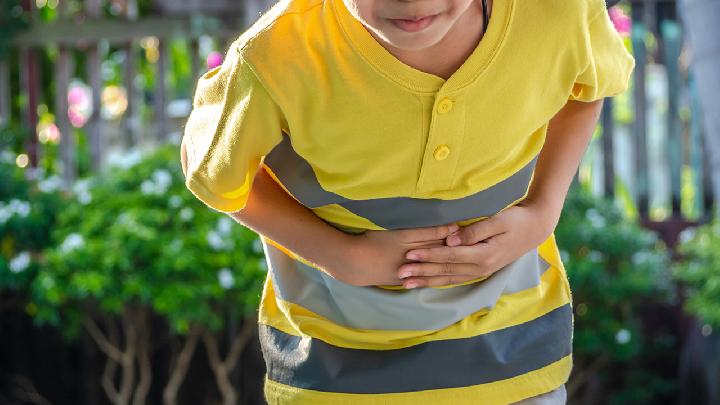 小儿急性胃炎会引起哪些疾病