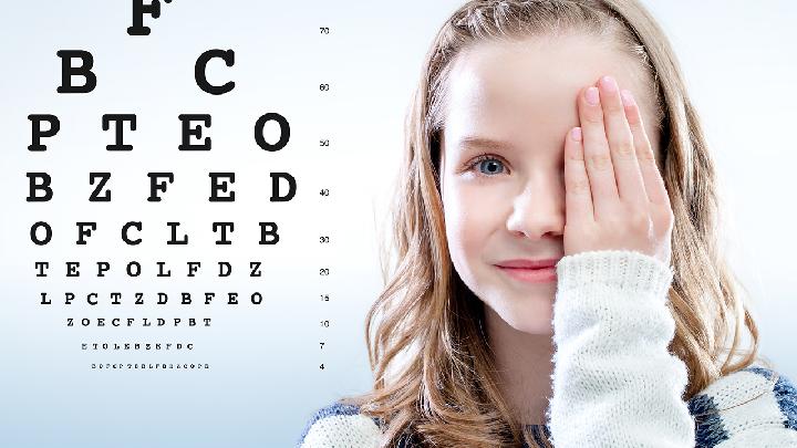 孩子吃什么可以保护双眼常给孩子进食含钙食物可护眼