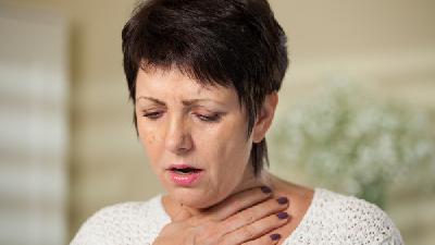 几种比较严重的喉癌的晚期症状