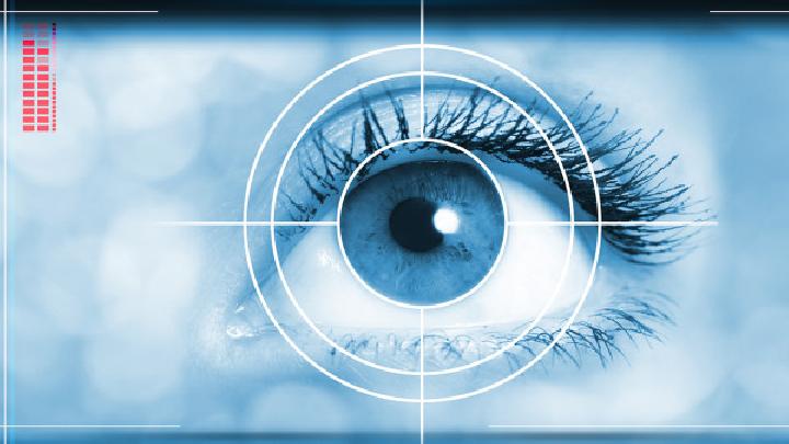 浅析近视眼的早期症状中的视力改变