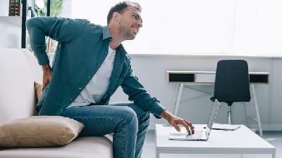 强直性脊柱炎可引发慢性中耳炎