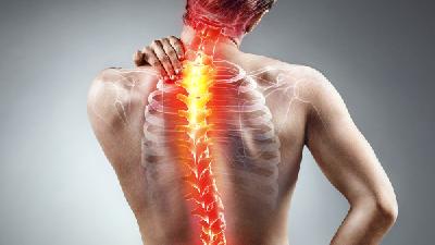 推拿可以缓解强直性脊柱炎患者的症状