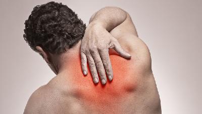 强直性脊柱炎患者应避免加重病情的运动