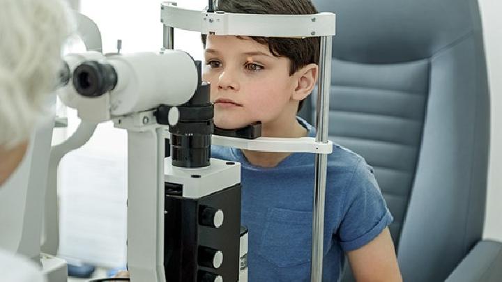 假性近视眼的按摩治疗和耳针疗法