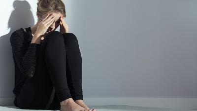 周期性精神病以抑郁和躁狂為主要癥狀