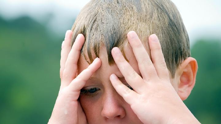 小儿偏头痛的发病原因有哪些呢