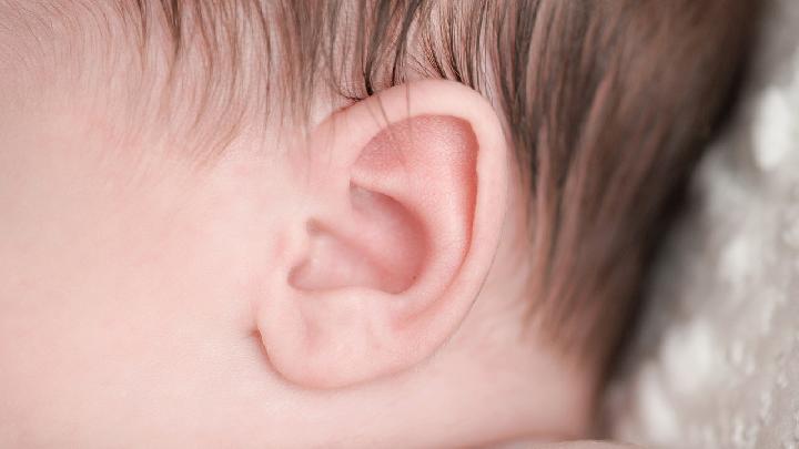 小儿中耳炎的初步诊断