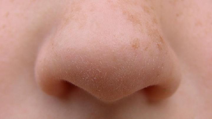 鼻前颅底肿瘤的临床检查手段