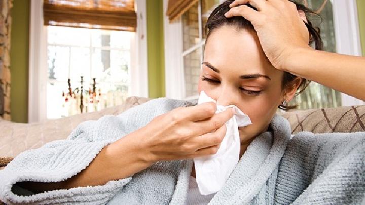 三种主要诱发过敏性鼻炎的因素