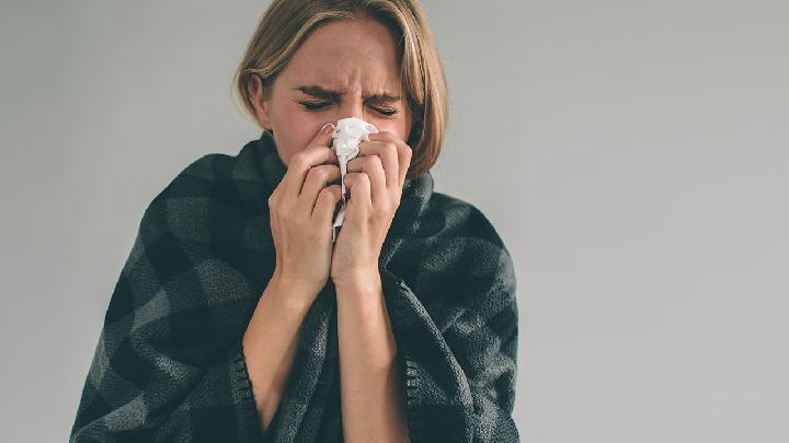 过敏性鼻炎的症状是什么？