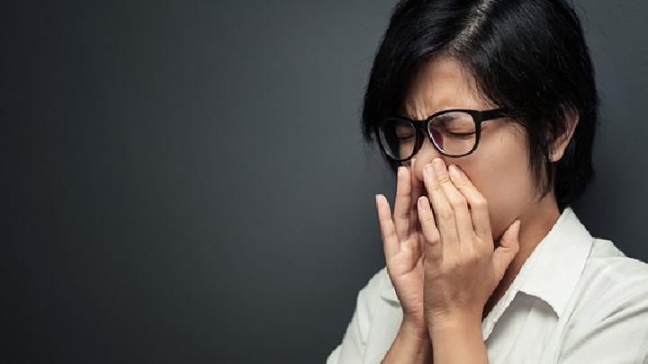 如何鉴别鼻炎的症状