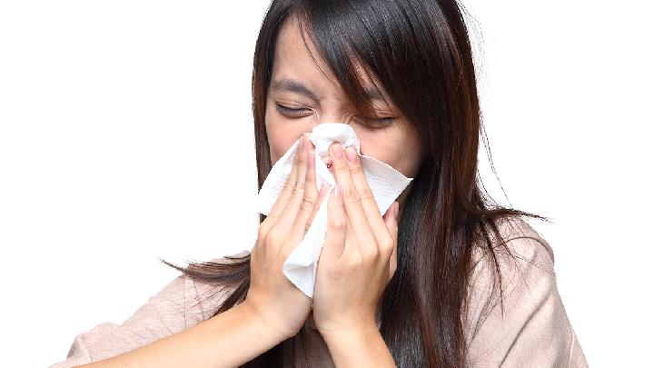 诱发鼻炎疾病的两种主要因素