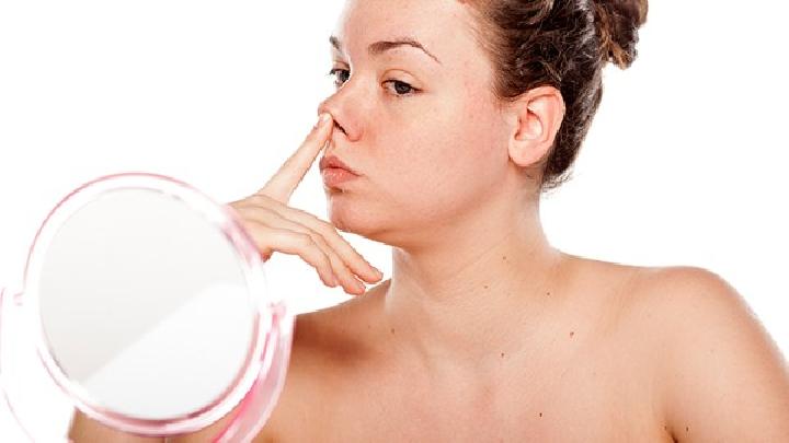 出现过敏性鼻炎的常见原因是什么