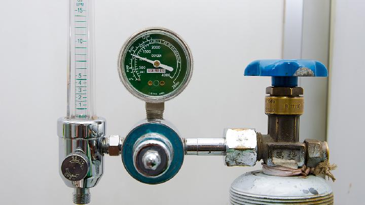 慢性鼻炎会引发哪些并发症