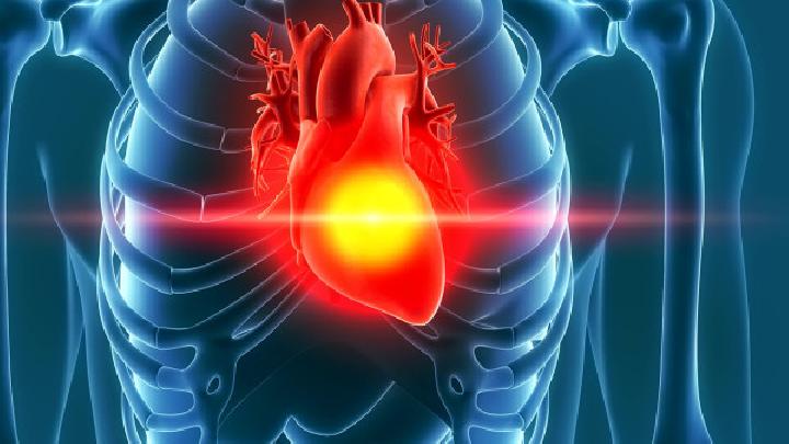 风湿性心脏病症状会什么表现呢？