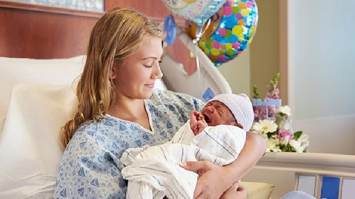 新生儿窒息应该如何预防？