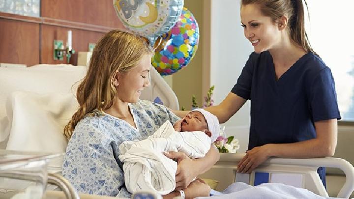 新生儿呕吐应该如何预防？