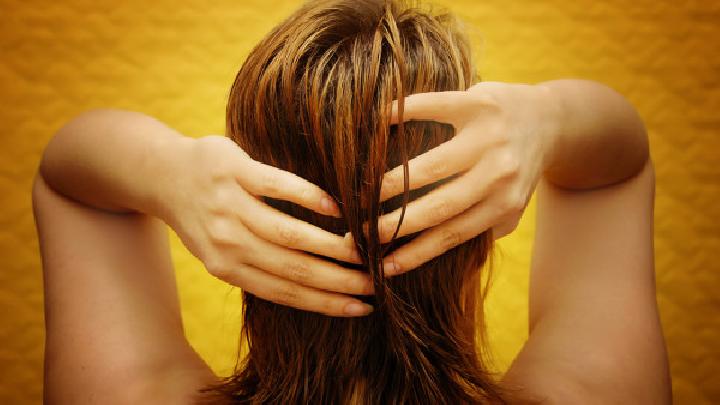 夏季脱发怎样进行自我治疗