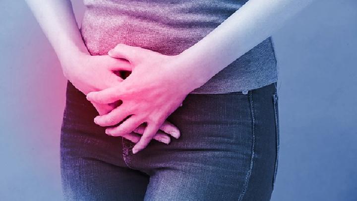 女性在早期最容易出现哪些宫颈糜烂症状