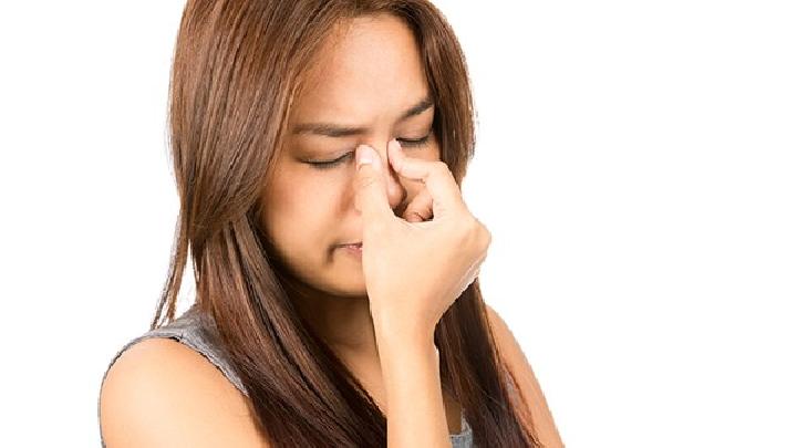 教你如何预防眼底病