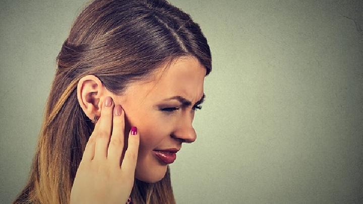 耳鸣是什么原因引起的，耳鸣治疗