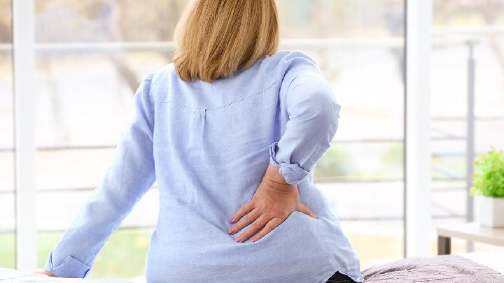 女性腰疼怎么解决？