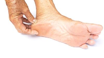 中医治疗面部痤疮