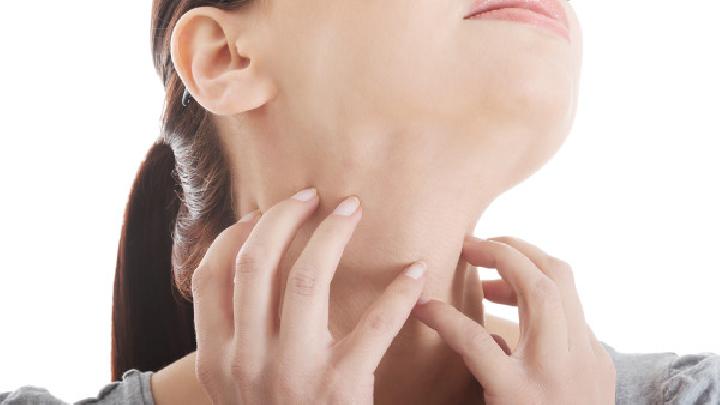 脖子上长痘痘的原因是什么四个原因引发脖颈上长痘痘