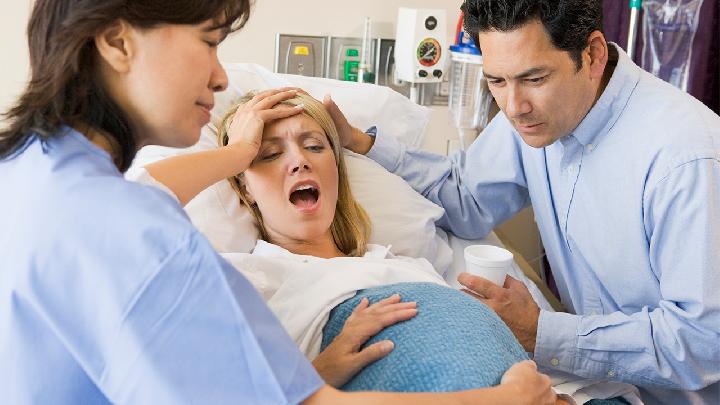 宫外孕的症状和识别