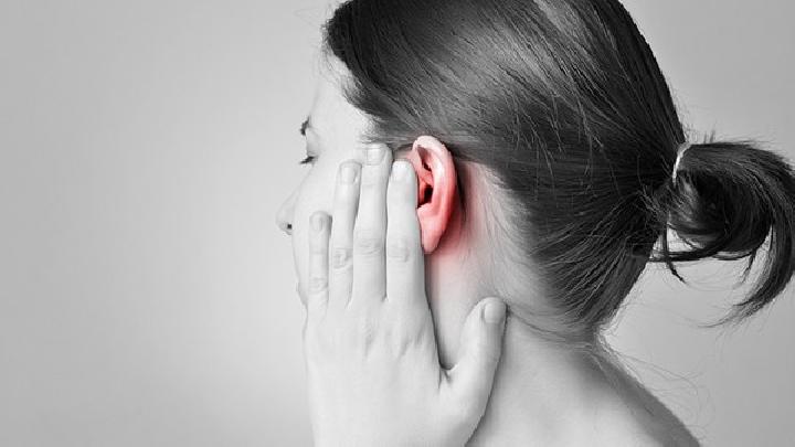中耳炎用什么方法根治