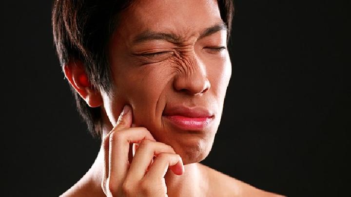 慢性牙周炎的早期症状