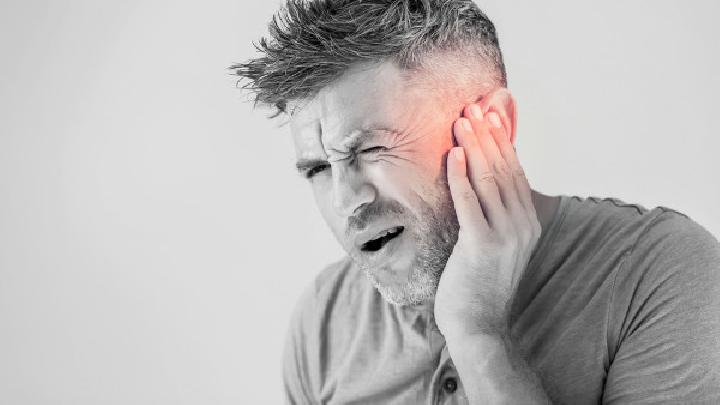 外耳道炎是怎么回事