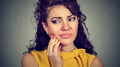 智齿冠周炎主要有哪些症状表现