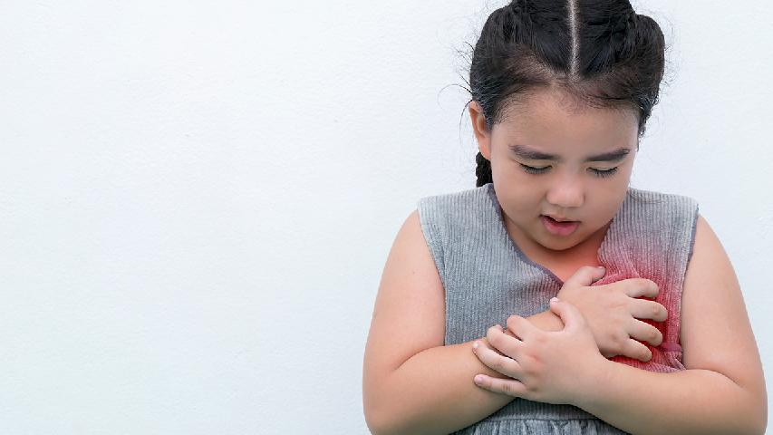 一般出現(xiàn)小兒先天性心臟病會有什么癥狀