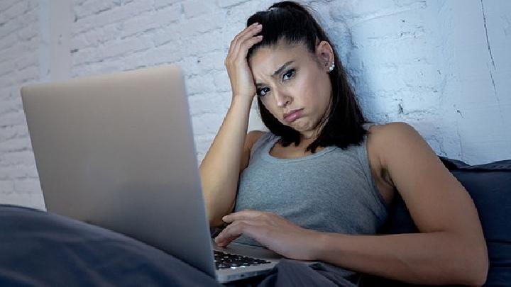 失眠对女性朋友有哪些危害呢?