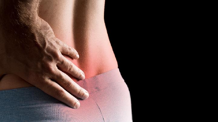 急性腰背部扭伤是什么?