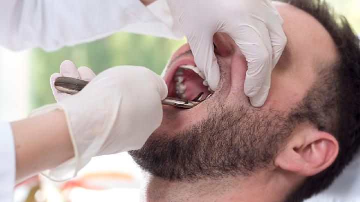 专家讲解快速止牙痛的方法