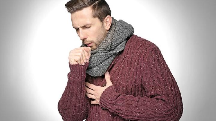 寒饮咳嗽是由什么原因引起的？