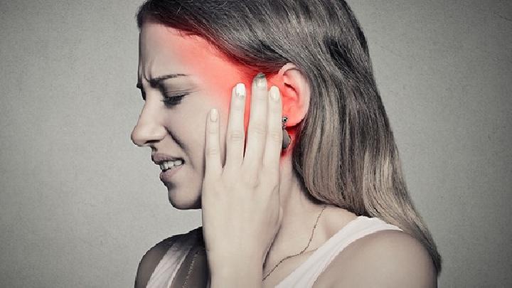 生活中有效护理中耳炎疾病的两种措施