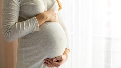 孕妇怎么做才能顺利分娩 孕妇掌握两个简单运动轻松顺产