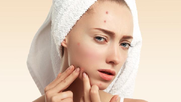 皮肤过敏具有哪些常见发病特点?