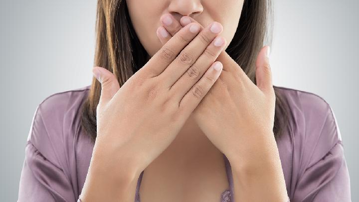 五种导致口臭的原因